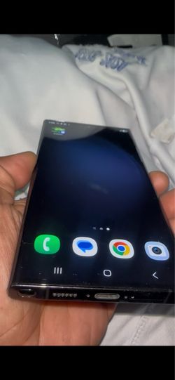 Samsung S23 ULTRA unlocked great condition 340 obo