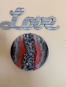❤️🖤 Red & Black Geode Resin Wall Art – 10” Round – $55