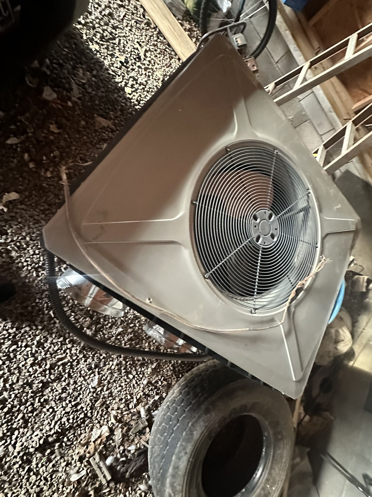TRANE AIR CONDITIONER