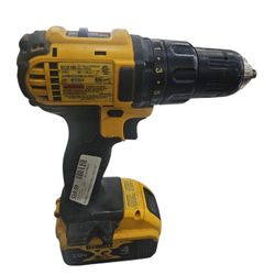 Dewalt Cordless  Drill W 4ah 20v Battery. No Charger
