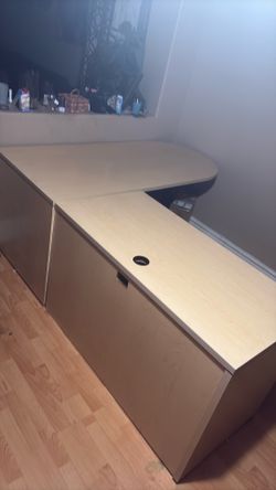 Desk