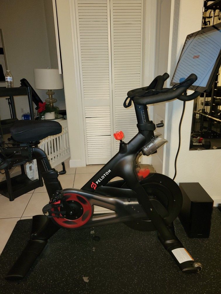 Peloton Bike