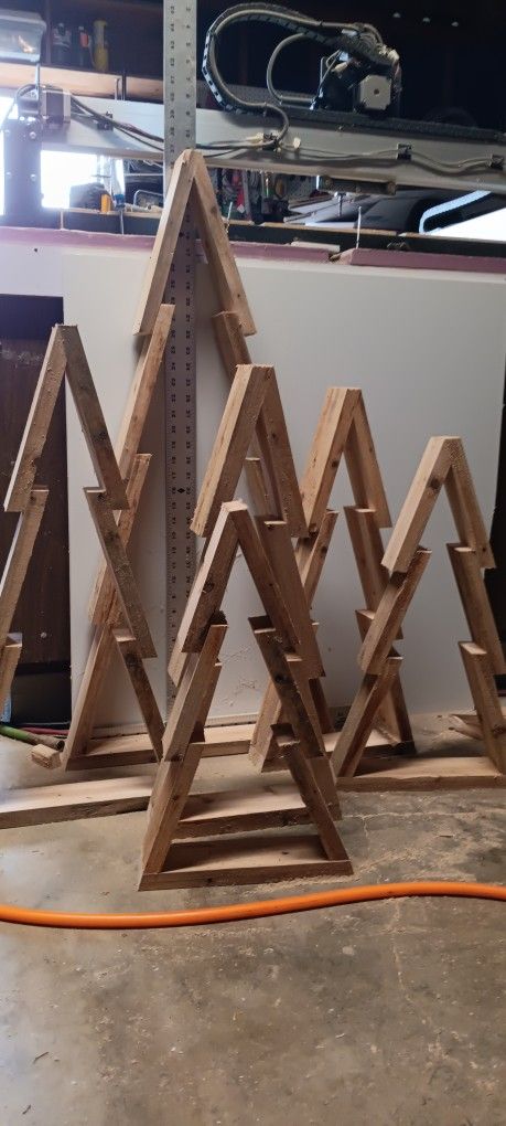 Decorative Wooden Christmas Trees