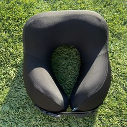 Contoured Memory Foam Neck Pillow 