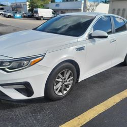 2019 Kia Optima 103000 Mikes