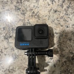 Go Pro Hero 12 Black Edition 