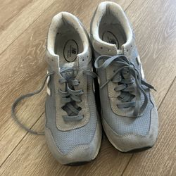 Nike New Balance Size 11 Men