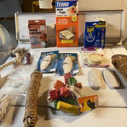 Miscellaneous Bird Toys and Supplies