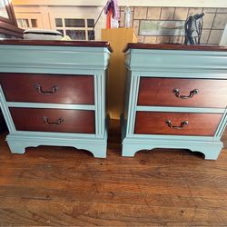 Nice rustic nightstands 👌✨