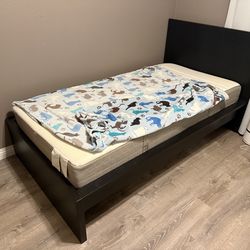 IKEA malm twin bed