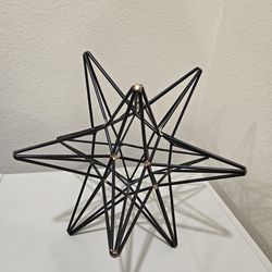 Metal star decoration
