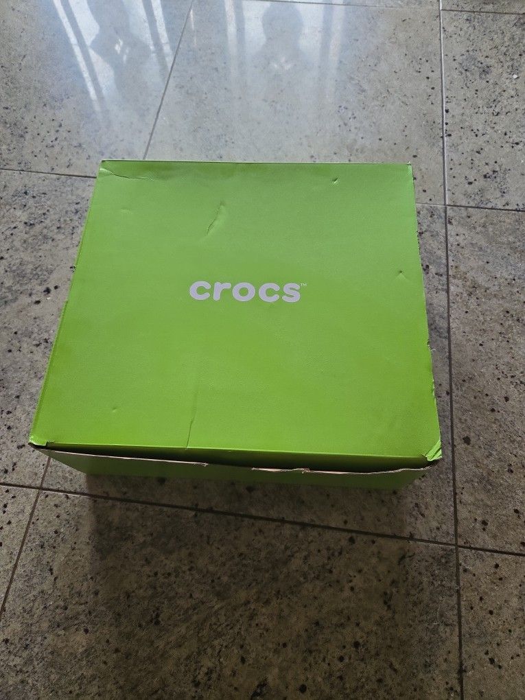 Crocs Stomp Lined Boot BRAND NEW!
