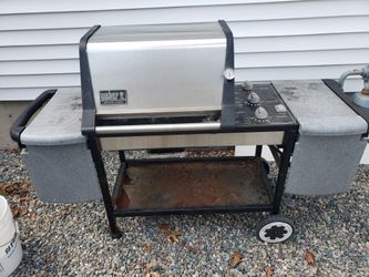 Weber 3 burner grill