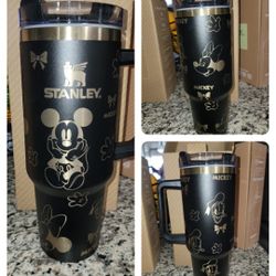 Stanley Disney Mickey Mouse Black & Gold 40oz Cup Brand New