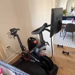 Mint Peloton Bike - Elevator Building (0 Steps)