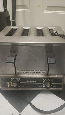 Heavy duty toaster