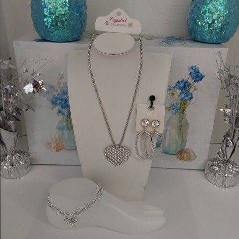 Ladies Silver Jewelry Set (S86)