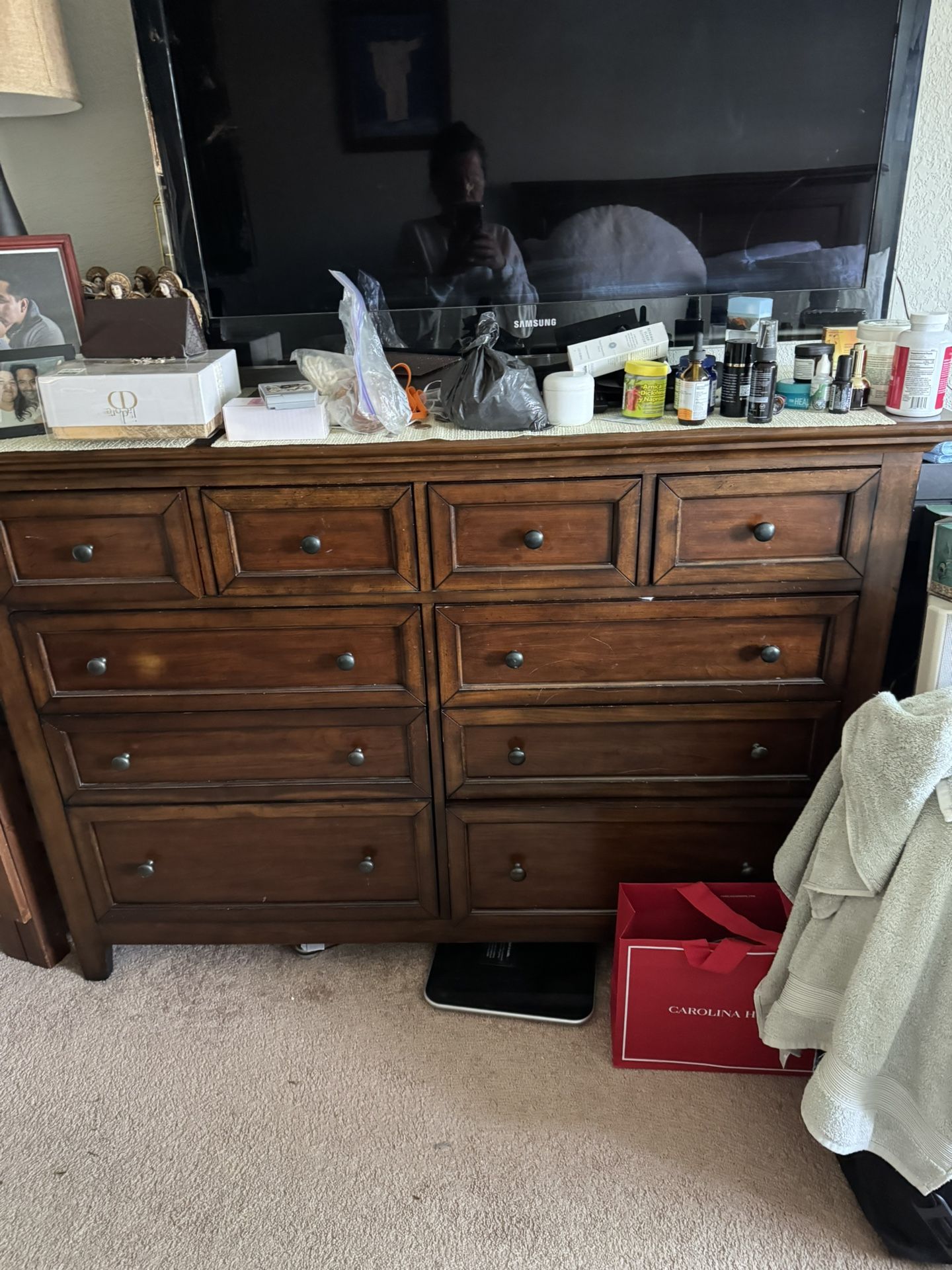 10 Drawer Wood Dresser