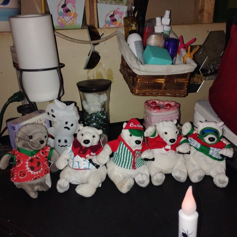 Vintage Coca Cola Xmas Beanie Collection