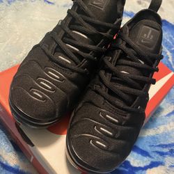 Vapor Air maxes Plus  SIZE 7