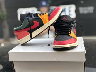 Woman’s Air Jordan 1 Low 