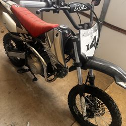 🔥 RFZ X4 Pit Bike – Super Clean – Fast & Ready to Ride 🔥