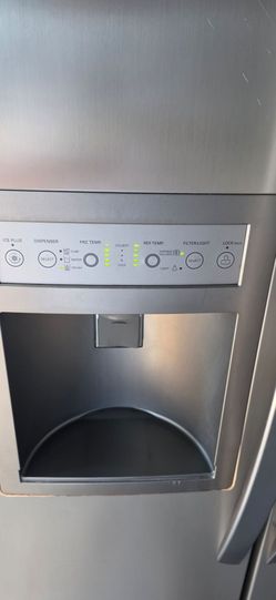 Refrigerator model LG