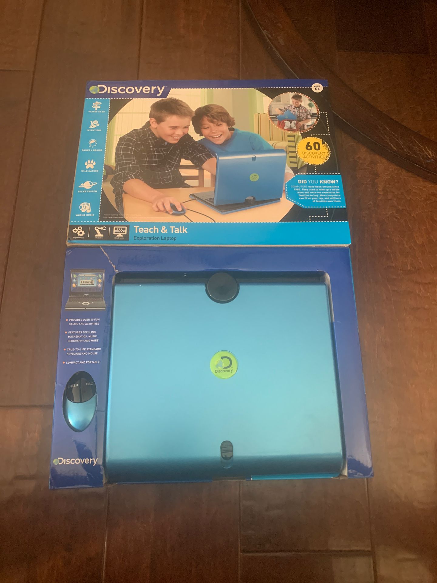 Discovery teach and talk kids laptop