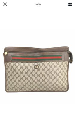 Authentic large GUCCI “GG portfolio”