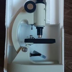 Microscope 