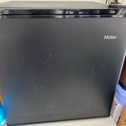 Haier Mini Fridge