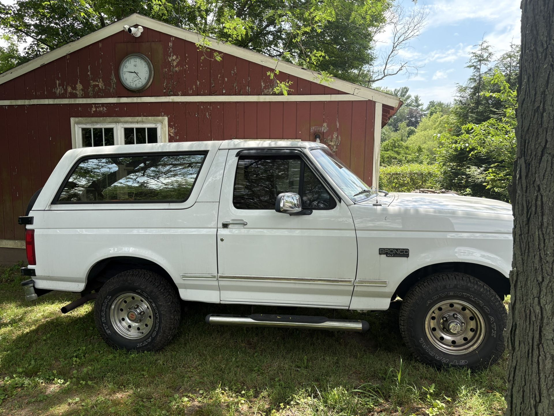 Two 1995 Broncos and a third engine