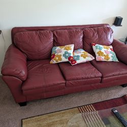 Leather Couch Great Condition - Light Weight 