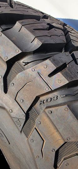 Bfgoodrich ko3 37 12.50 18 brand new
