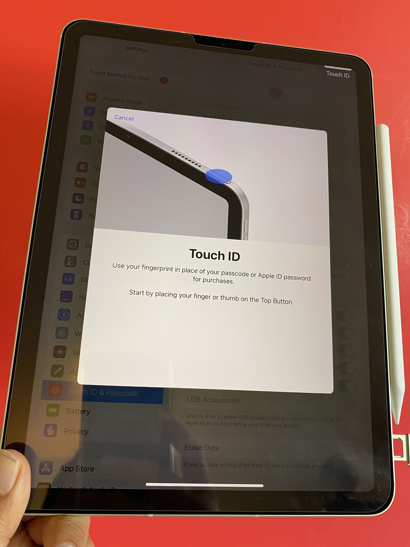 256GB Apple IPad Air 4th Generation (10.9” Liquid Retina/ 2020 Model) Wifi +Cellular (AT&T/T mobile etc) with pen, Keyboard & Accessories