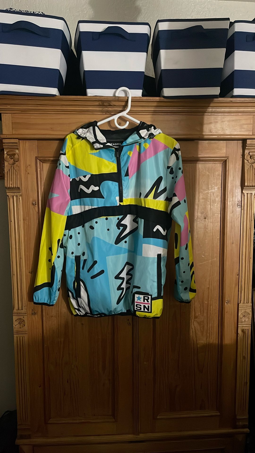 Reason Windbreaker