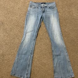 Women’s Levi’s Sz 7