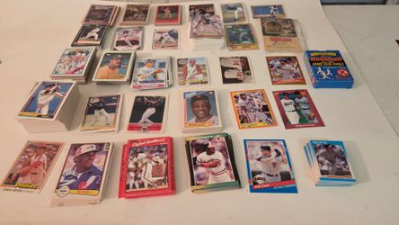 Lot of baseball cards from 68 t0 93