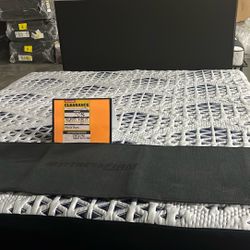Sleepy’s Hybrid King Mattress