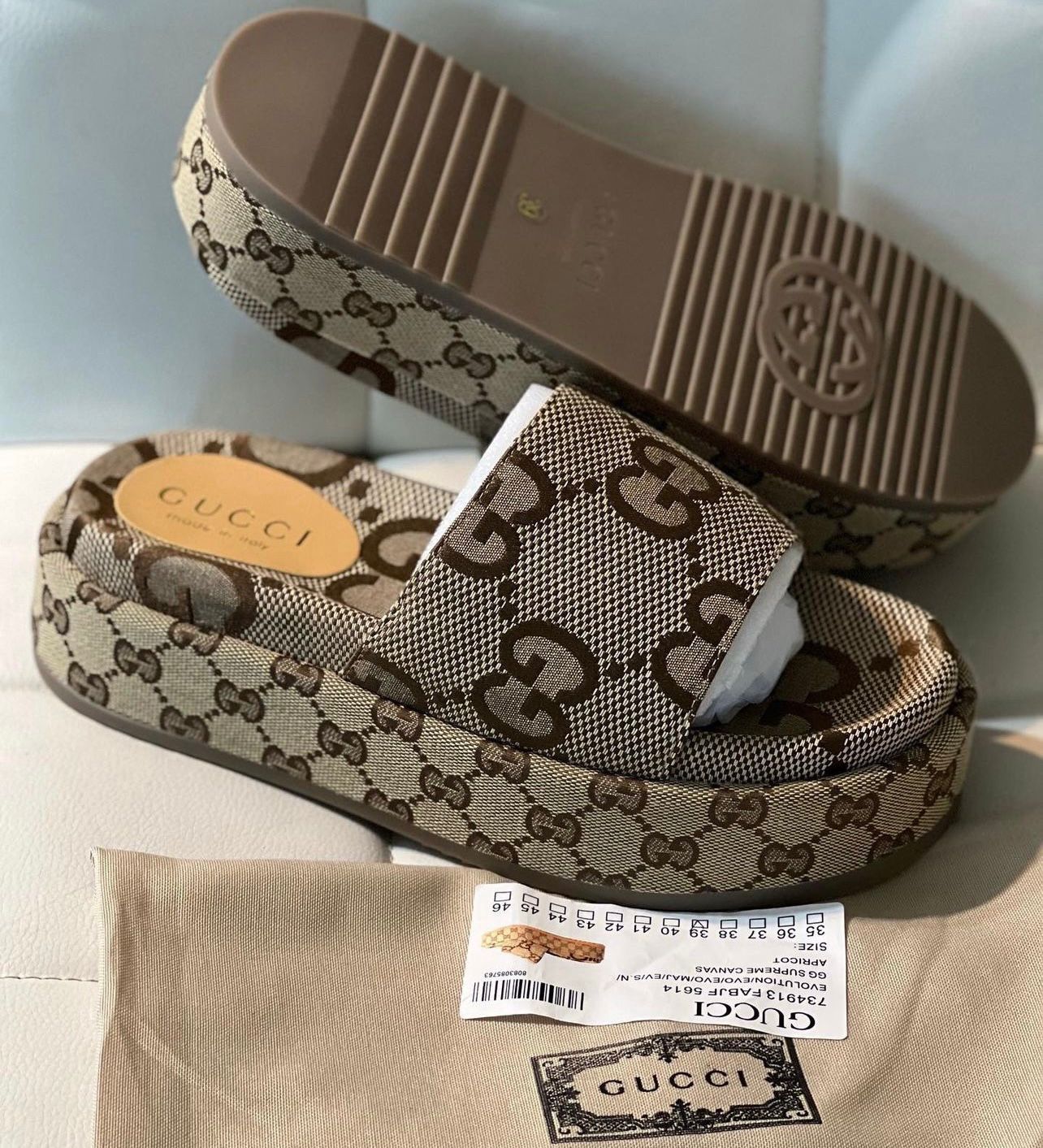 Gucci Women Slide's Size