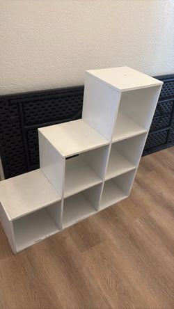 Storage cubbie for kids