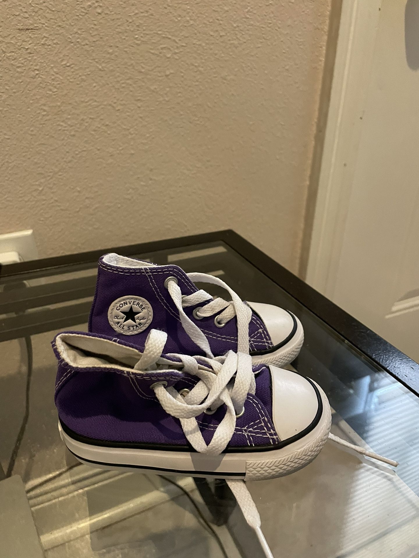 Toddler Chuck Taylor Converse Purple Hightop Size 5