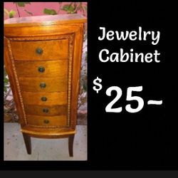 Jewelry Armoire & Cabinet