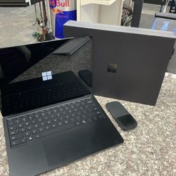 Microsoft Windows 11 Surface Laptop 7th Edition 