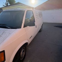Astro Van 