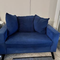 Small Couch for Bedroom/Living Room