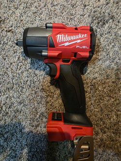 Milwaukee Fuel Cordless Impact Wrench Tool Only