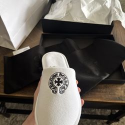 Chrome Hearts Hotel Slippers Size L (fits 9-11)