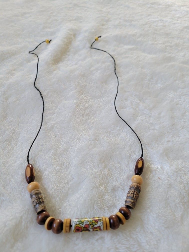 Vintage Ceramic and Wood Bead Choker