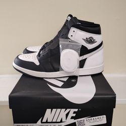 Deadstock Jordan Retro 1 Blk/Wht Size 11 Comes With Original Receipt 